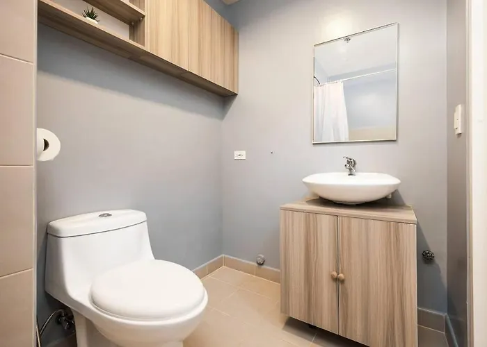 Furnished Designer In It Park With Amazing Mountain View, Fast Wifi, Netflix, Pool And Apartment *