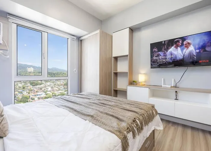 Furnished Designer In It Park With Amazing Mountain View, Fast Wifi, Netflix, Pool And