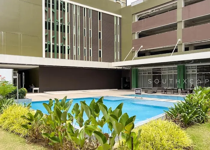 Furnished Designer In It Park With Amazing Mountain View, Fast Wifi, Netflix, Pool And Apartment