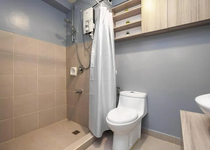 Furnished Designer In It Park With Amazing Mountain View, Fast Wifi, Netflix, Pool And *