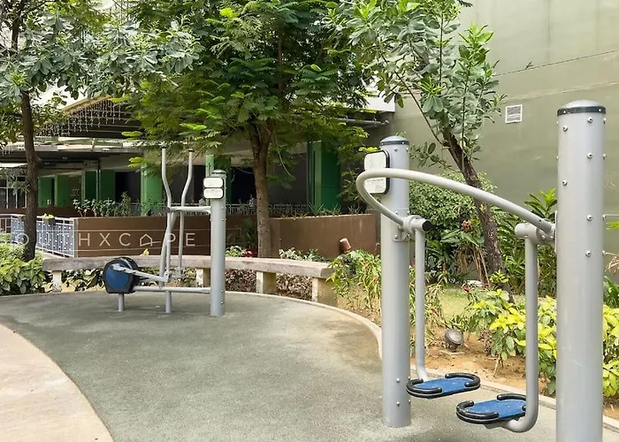 Furnished Designer In It Park With Amazing Mountain View, Fast Wifi, Netflix, Pool And Apartment *